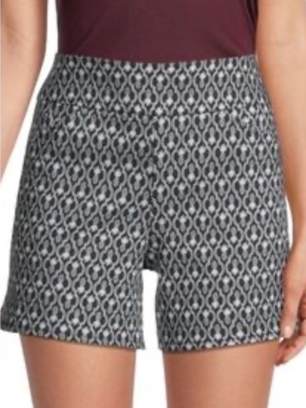 Premise Black & White Pineapple Print Pull On Shorts